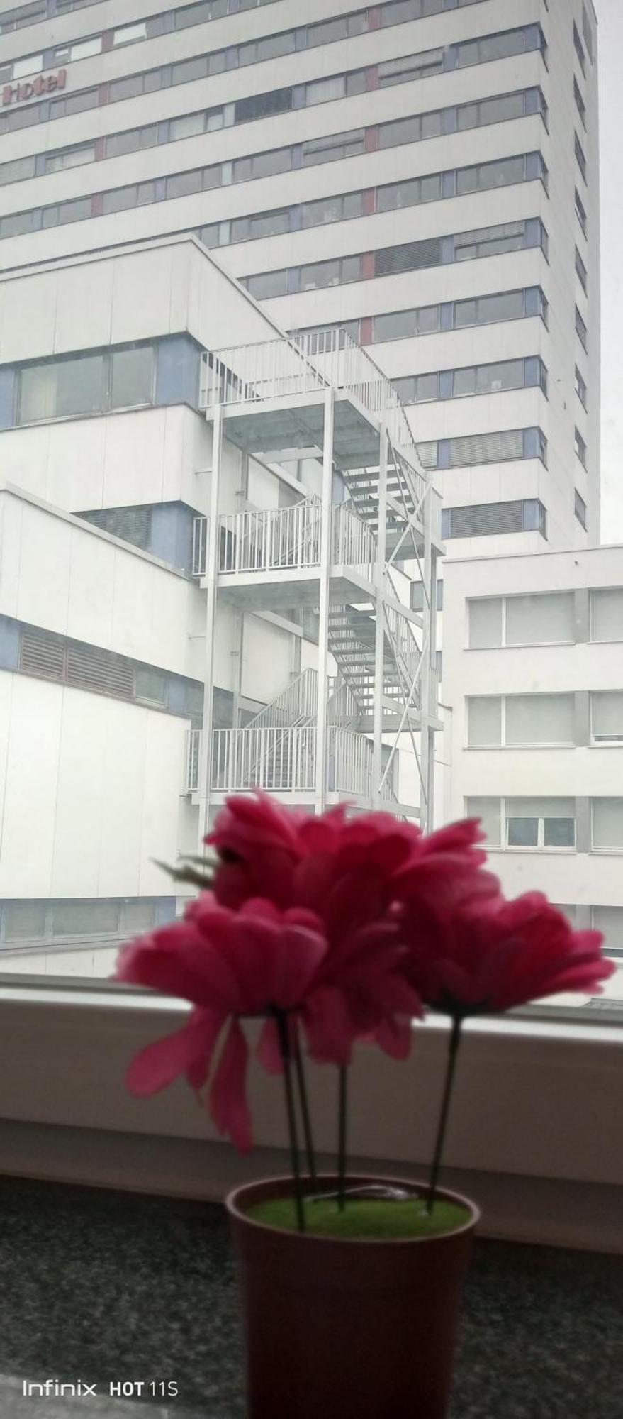 Gemuetliches Lisa Zimmer Mit Gemeinschaftskueche Heilbronn Zentrum Екстериор снимка